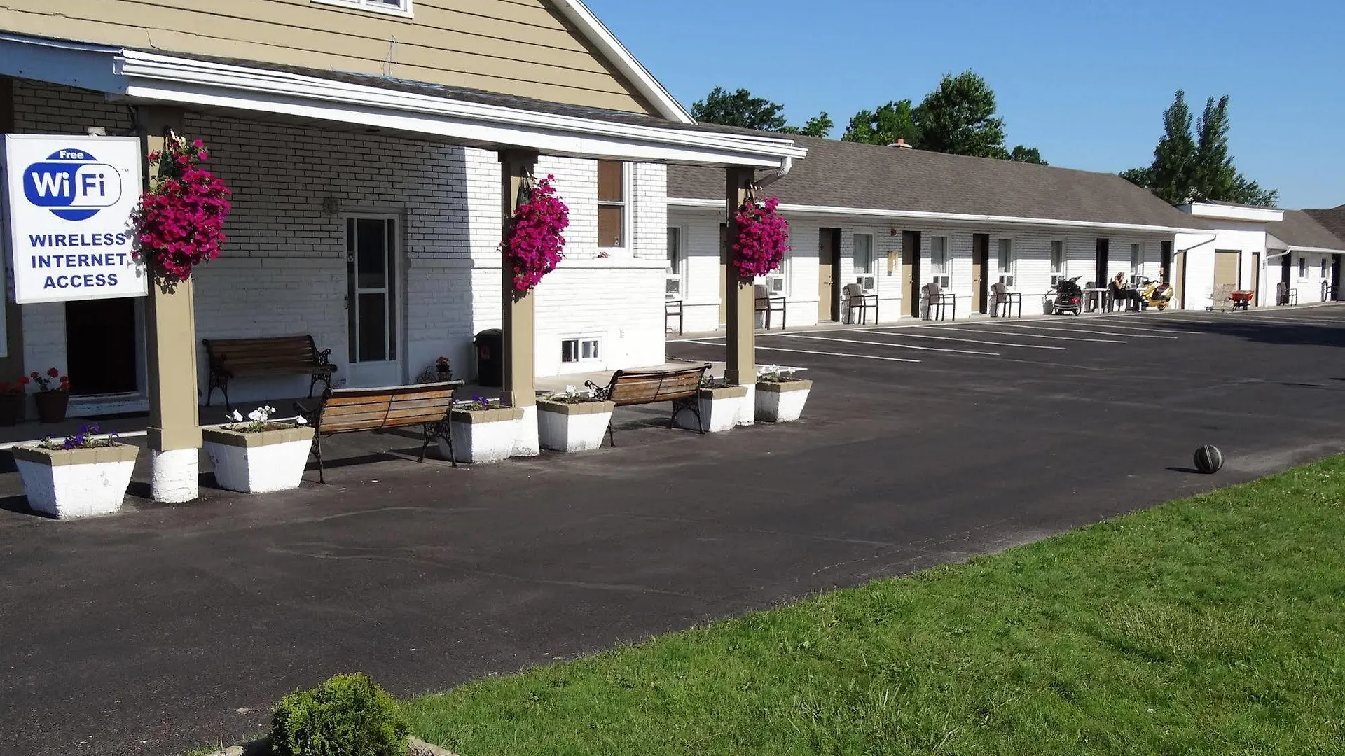Falcon Inn Niagara Falls 2*,